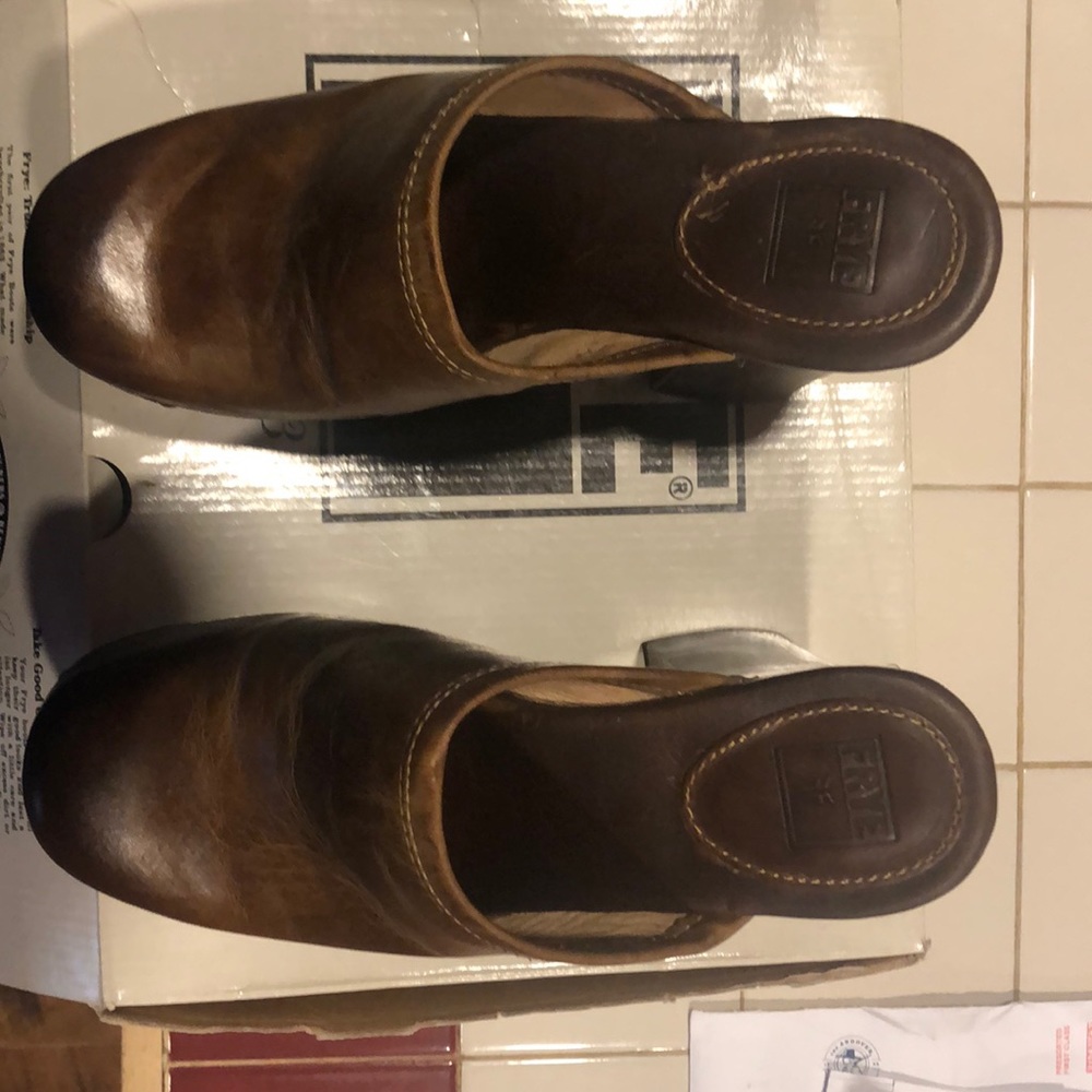 Frye Mara clog dark brown